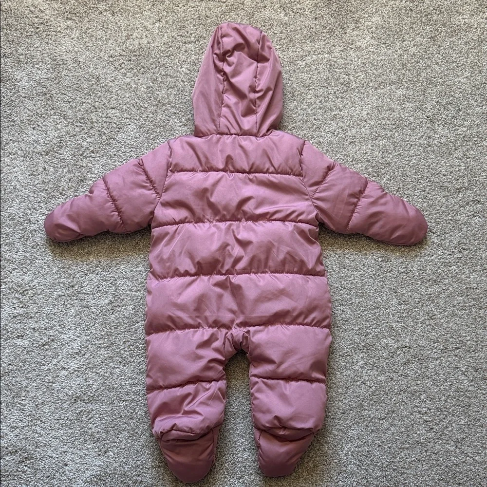 Old Navy Baby Girls Water-Resistant Frost Free Puffer Snowsuit Woodrose 0-3month